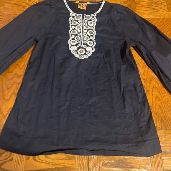 Tory Burch Semi-Sheer Embroidered Tunic Top in Navy Sz 2 Boho Chic Relaxed Fit - Picture 8 of 15